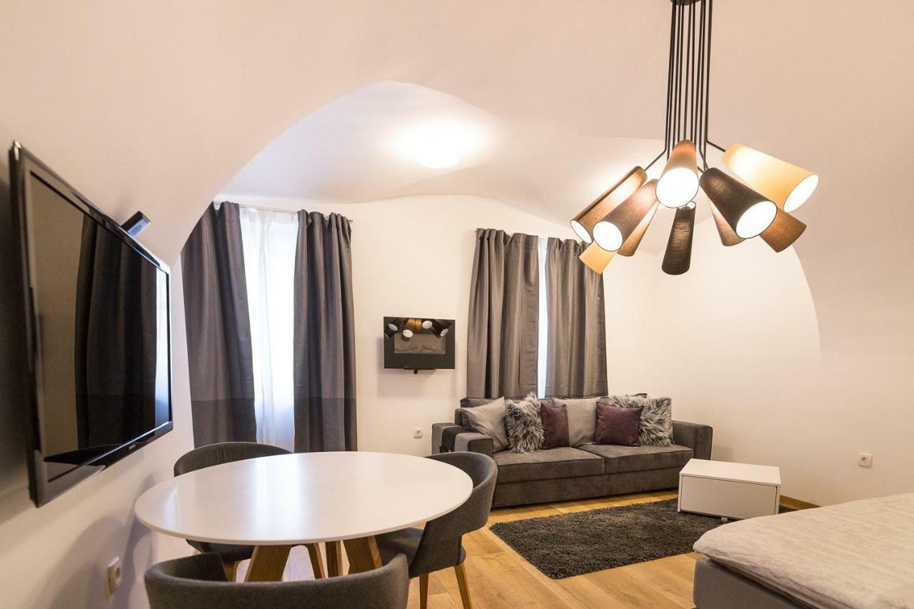 St. Marks Apartment 1 Ζάγκρεμπ Εξωτερικό φωτογραφία