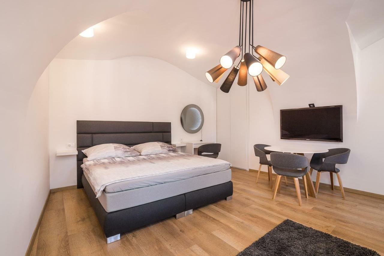 St. Marks Apartment 1 Ζάγκρεμπ Εξωτερικό φωτογραφία
